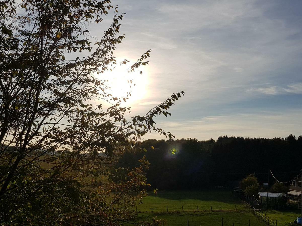Krahm * Nuembrecht